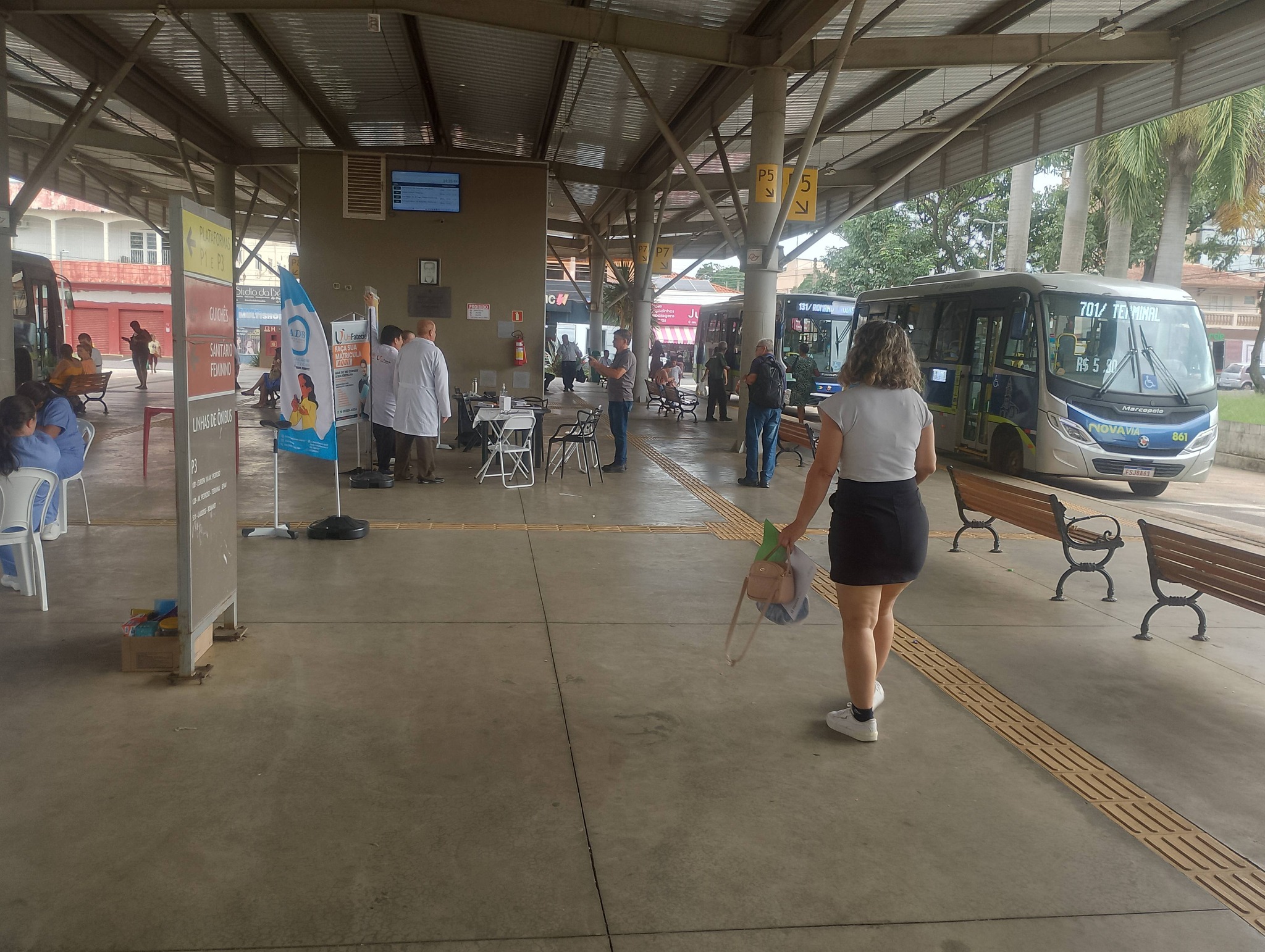 Atividade Educativa no Terminal Central