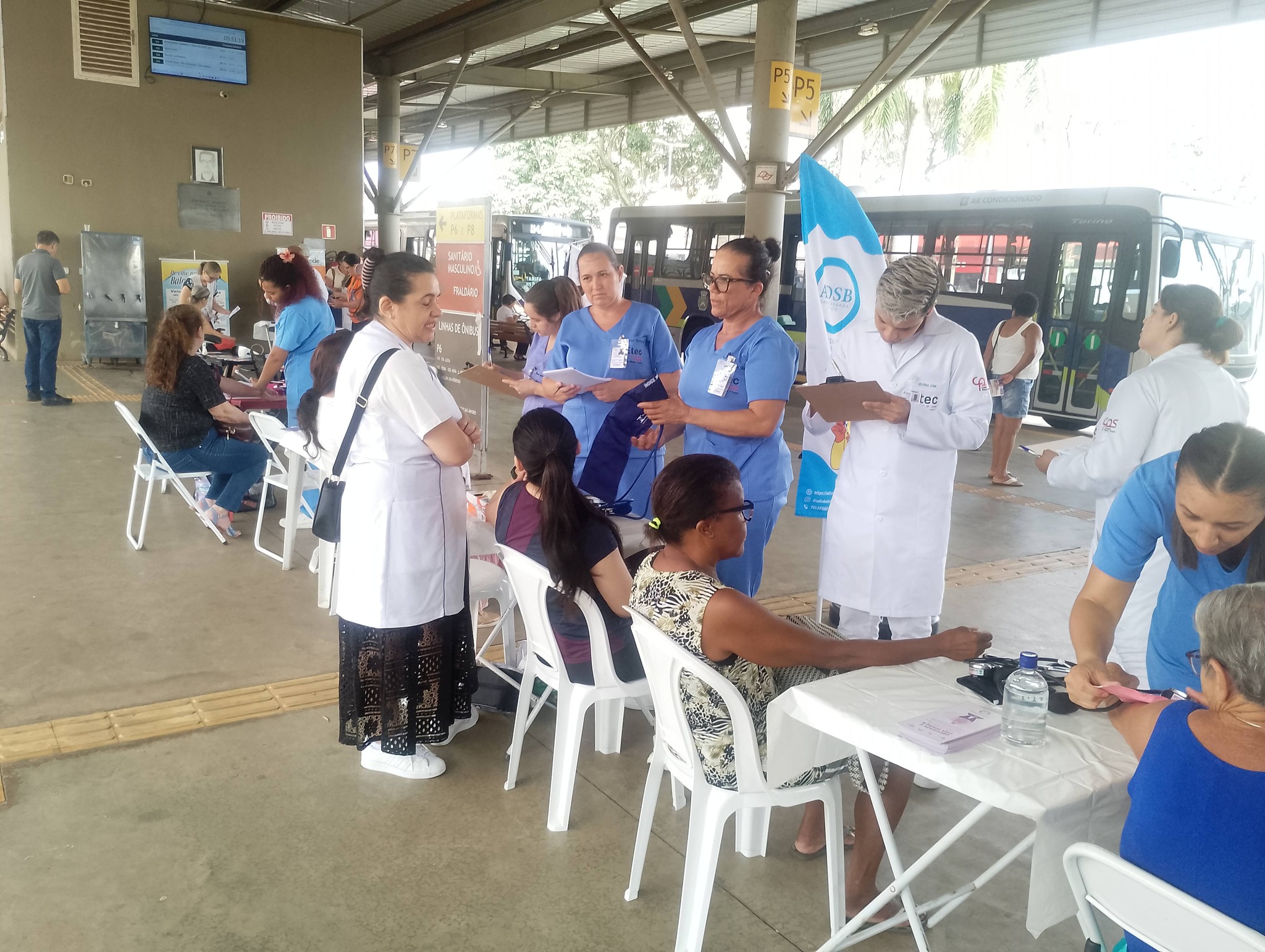 Atividade Educativa no Terminal Central