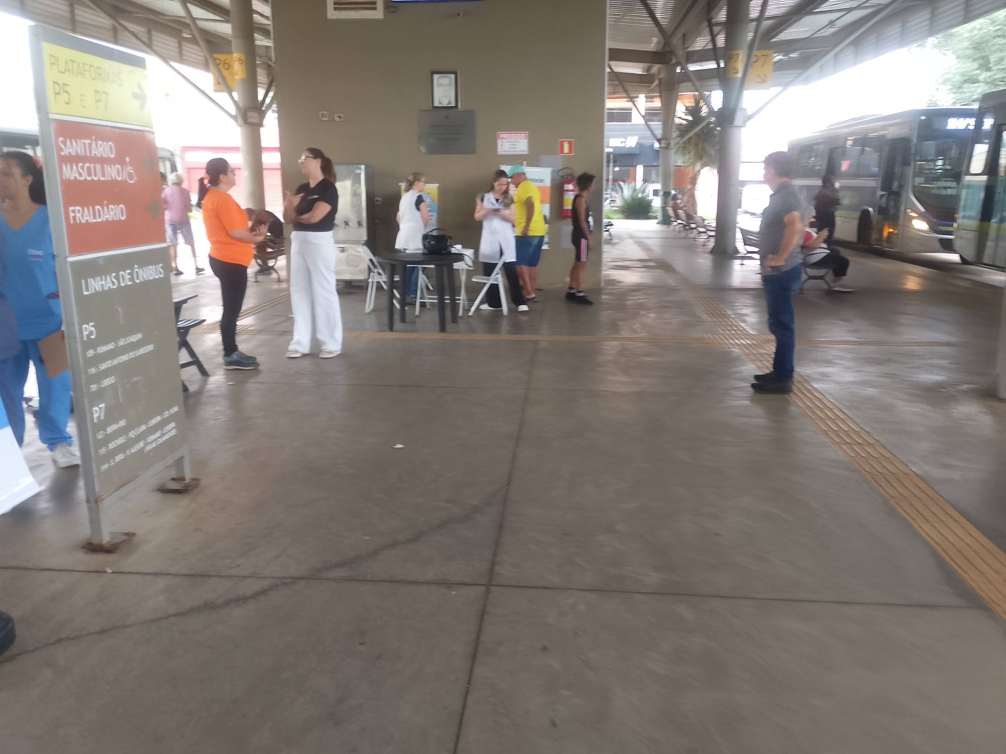 Atividade Educativa no Terminal Central