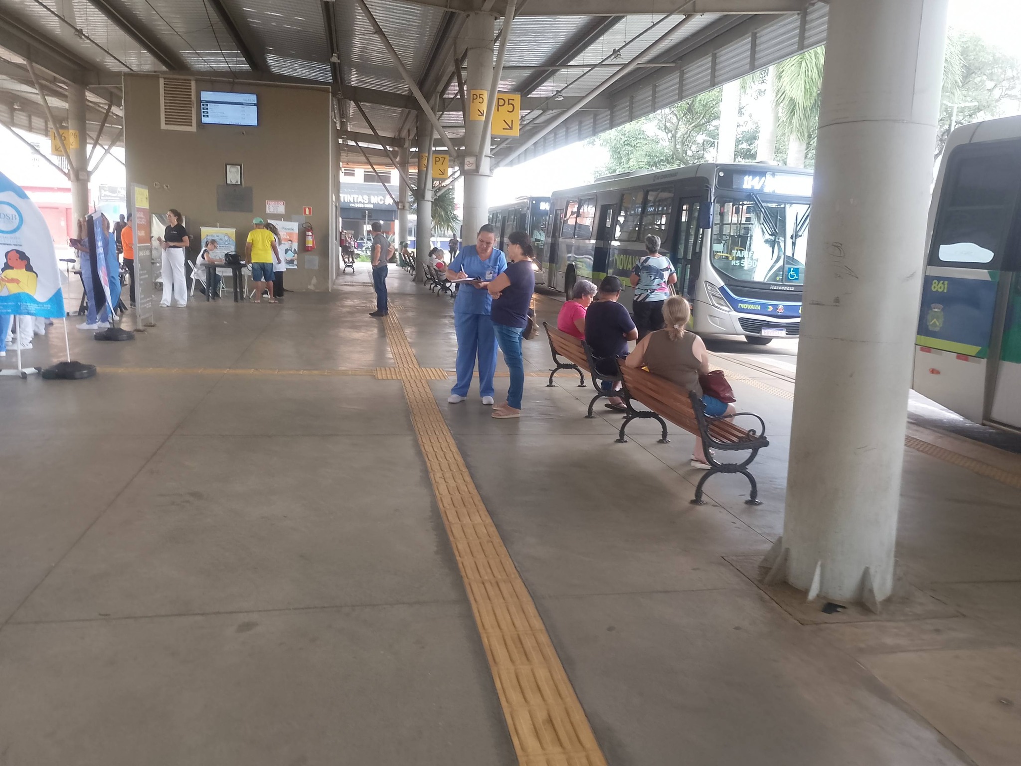 Atividade Educativa no Terminal Central